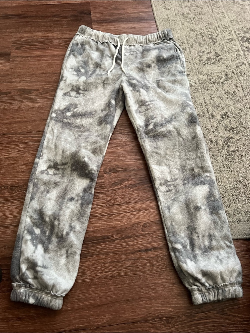 No Boundaries Gray Tie-Dye Fleece Joggers
